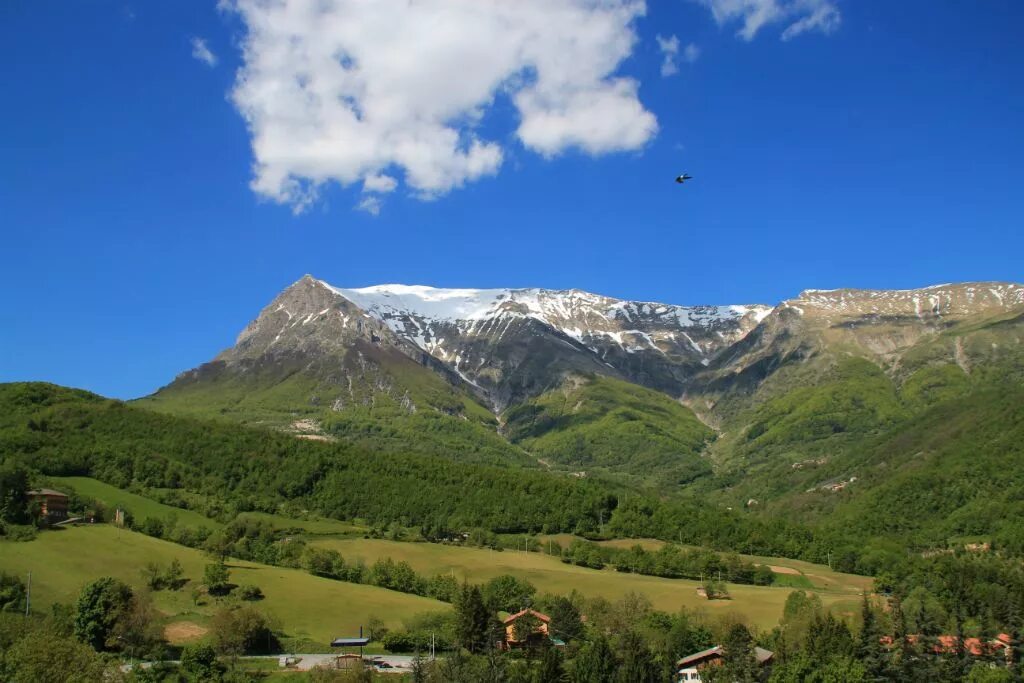 Monte перевод. Монте Ветторе. Апеннины горы. Апеннины и Альпы. Предгорьях Апеннин.