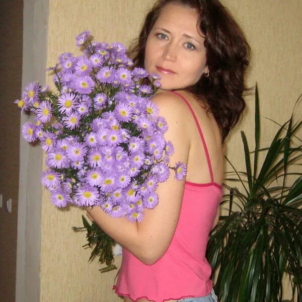 Лена 48 лет