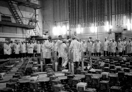 1943 г был учрежден институт атомной энергии