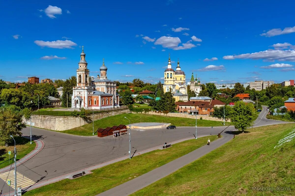 Серпухов выезд. Серпухов Соборная гора смотровая площадка. Серпуховский Кремль Соборная гора. Соборная площадь Серпухов. Серпухов монастырь Соборная гора.