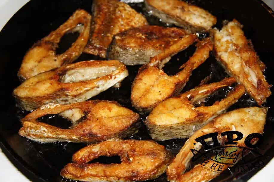 Щука жареная на сковороде рецепт с фото вкусный ФотоРецепт.ru