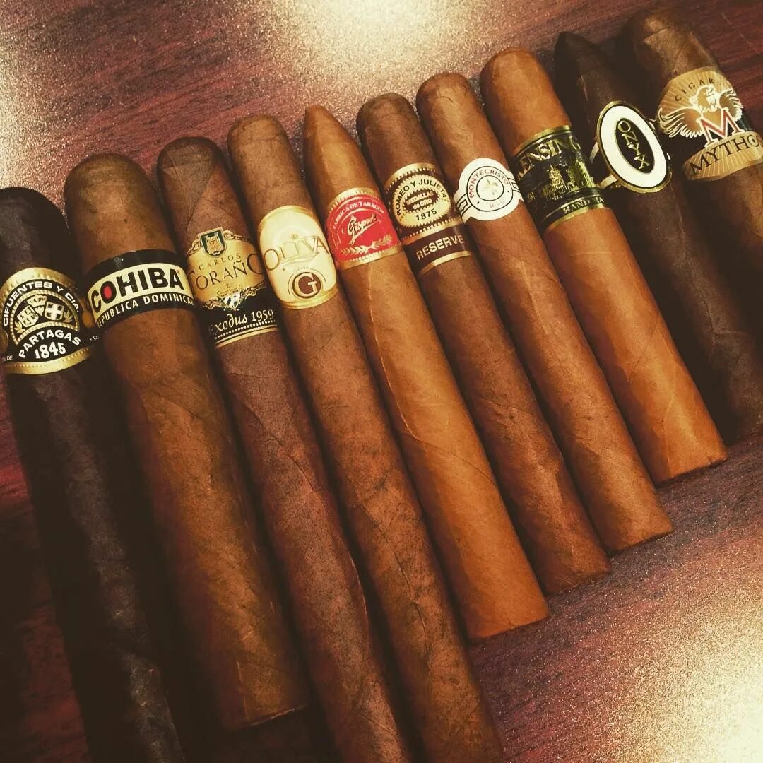 Как называется большая сигарета. Кубинские сигареты cohiba. сигареты партагас и лигерос. сигарета сигарилла и сигара. сигариллы куба.