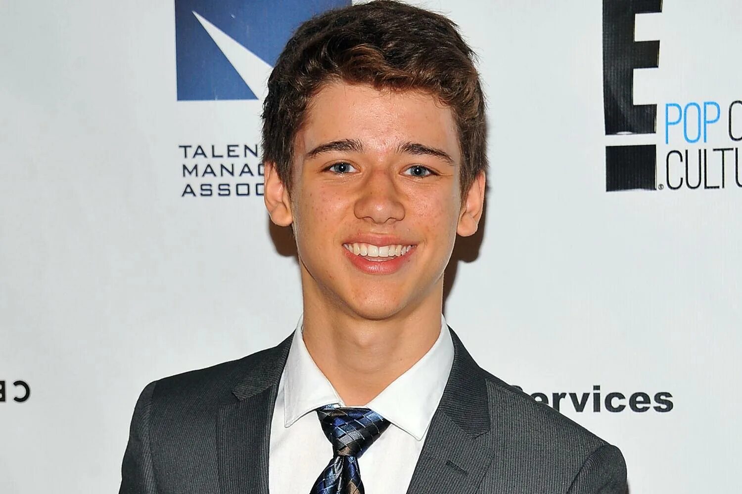 Uriah Shelton. Юрайа Шелтон 2021. Юрайа Шелтон Джошуа. Юрайа Шелтон Лонгвелл Чейз.