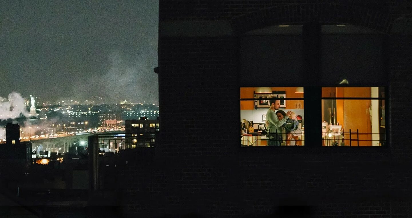 Окно напротив короткометражка 2019. Кастинг анимационная короткометражка 2019. The neighbors window. Окно напротив 1991. People in windows neighborhood real.