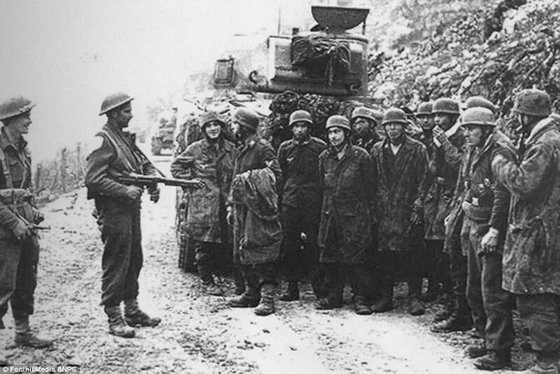 Вторая мировая битва под. Битва под монте-кассино. монте-кассино 1944. битва при монте кассино в 1944. монте кассино вторая мировая.