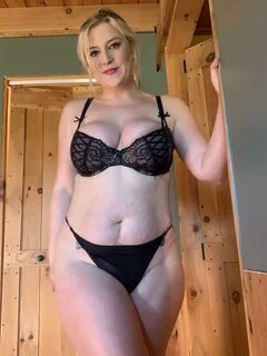 View user LilyD93 on reddit. 