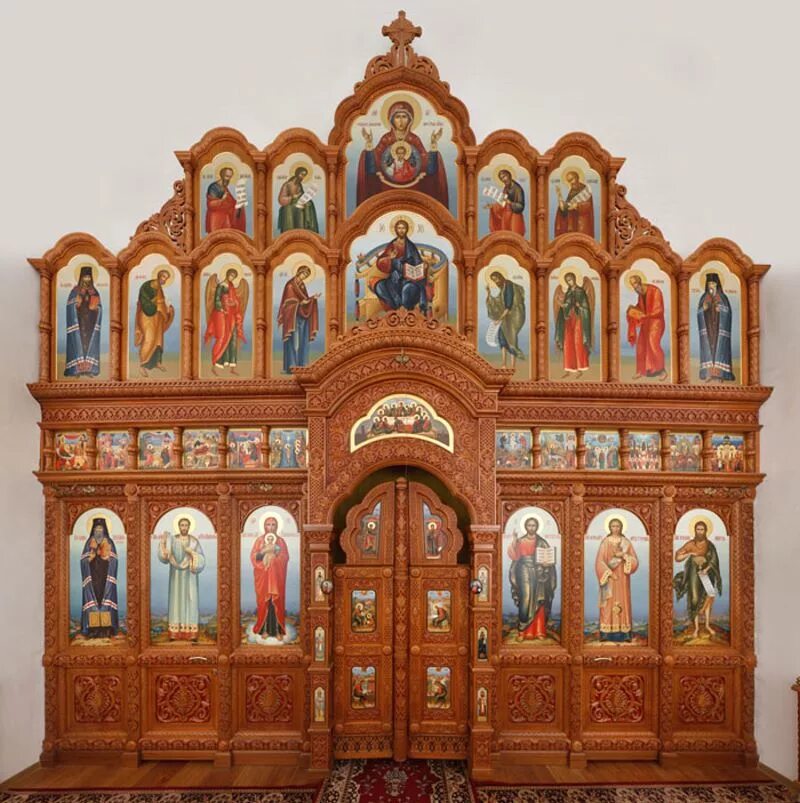 иконостас собора рождества христова, г. царские врата тяблового иконостаса. православный храм иконостас нижний ряд. православный храм иконостас нижний ряд. алтарь и иконостас в православном храме.