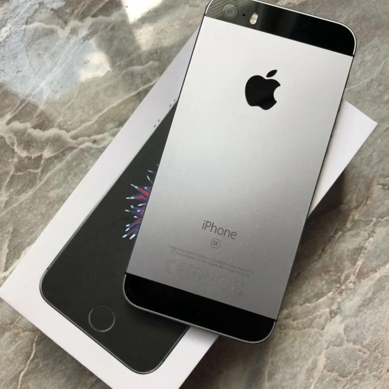 Купить айфон в каспийске. Айфон х 64 гб. Iphone 6. Зеркальный чехол на айфон. Айфон 14 дата.