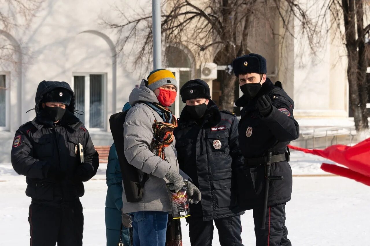 Новокуйбышевский городской суд Самарской. КПРФ Михаила Абдалкина. Абдалкин суд. Арестованных коммунистов Кононовичей. 21 апреля самара