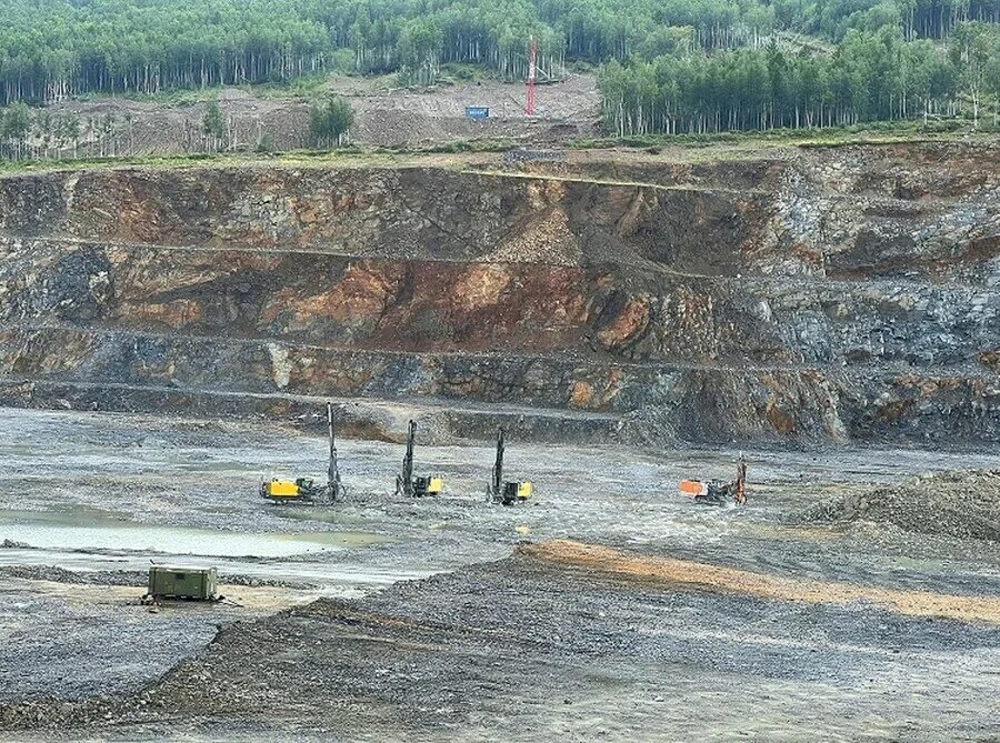 Трагедия в амурской области на руднике. Прииск Соловьевский Амурская область. Драга прииск Соловьевский. Добыча золота в Амурской области. Прииски в Амурской области.