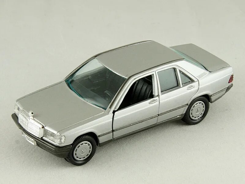 Мерседес 1 43. Мерседес 124 1 43. Mercedes Benz 190 e 1 43. Mercedes w201 1:43. Mersedes Benz 190 1/43.