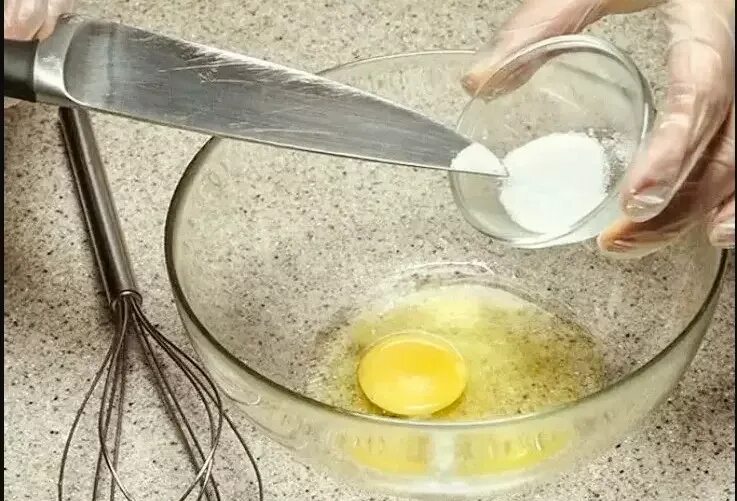 1 щепотка соли сколько грамм при досаливании. Соль на кончике ножа. сода на кончике ножа. разрыхлитель на кончике ножа. на кончике ножа это сколько.