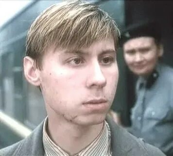Покажи 2002 года
