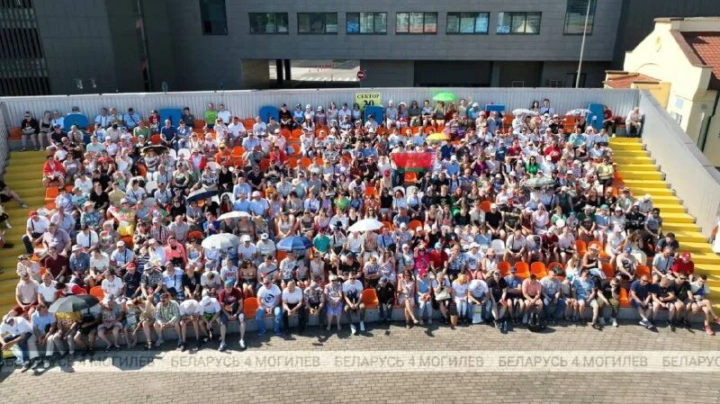 Программа беларусь 4 могилев сегодня. Программа беларусь 4 могилев сегодня. Логотип беларусь 4. Программа беларусь 4 могилев сегодня. Беларусь 4 могилев.