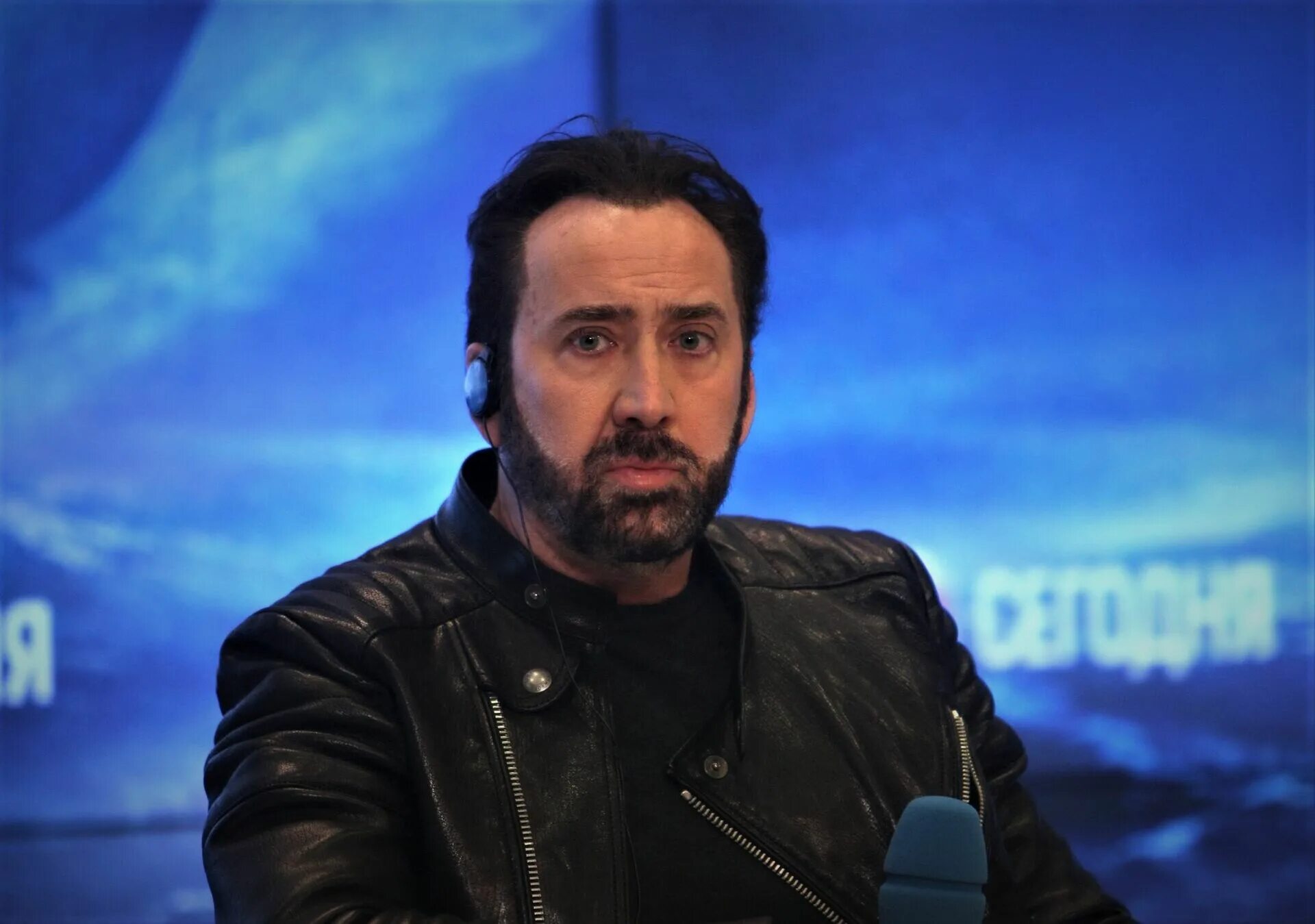 Николас кейд. Николас кейдж 2025. николас кейдж сейчас 2025. николас кейдж пьяный. николас кейдж призрачный гонщик.