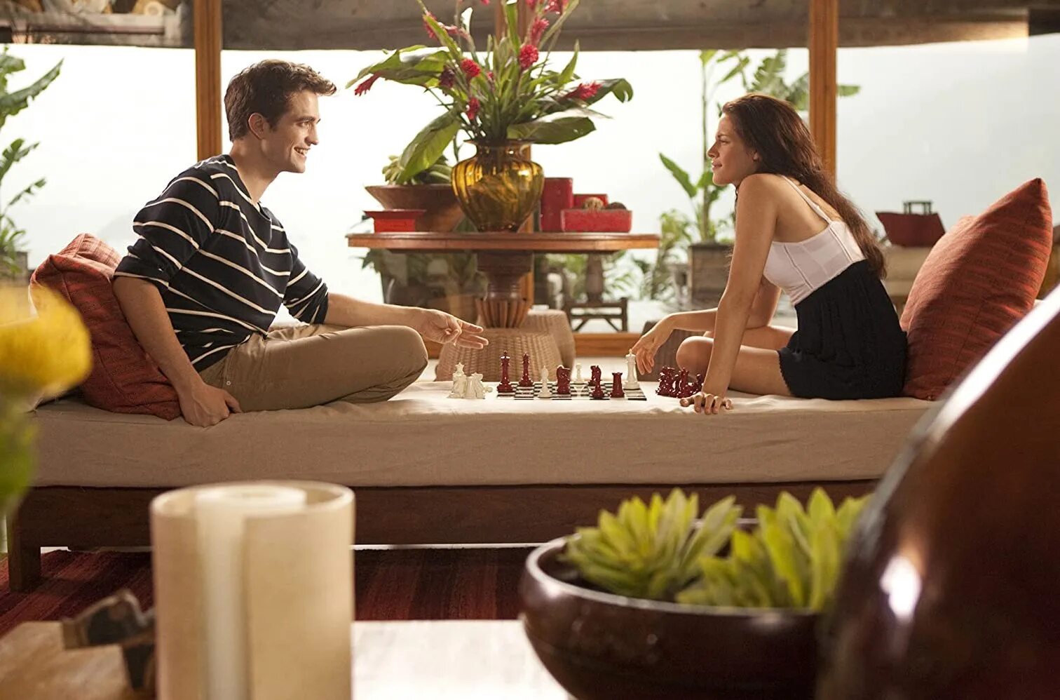 Сумерки рассвет 1 хороший качество. Сумерки сага рассвет часть 1. сумерки саша расчёт часть 1. фильм сумерки сага рассвет часть 1. сумерки сага рассвет часть 1 медовый месяц.