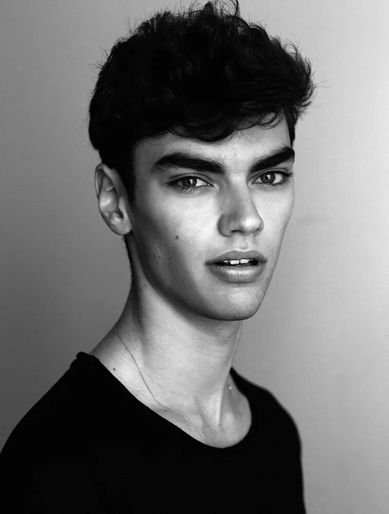 Фотомодель александр. Фотомодель александр григорьевич. Александр модель спб. Модель alexander. Модель alexander.