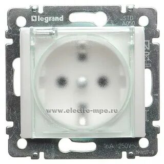 Розетка valena ip44