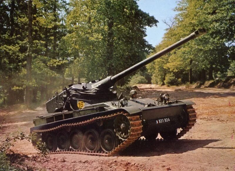 Французский танк АМХ-13. Легкий танк АМХ-13. AMX 13 75. Танки AMX 13 75. Tanks 13