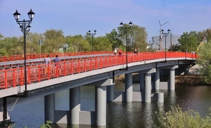 Курган мост река. Кировский мост курган. автомобильный мост через реку. омский мост курган. каминский мост курган.