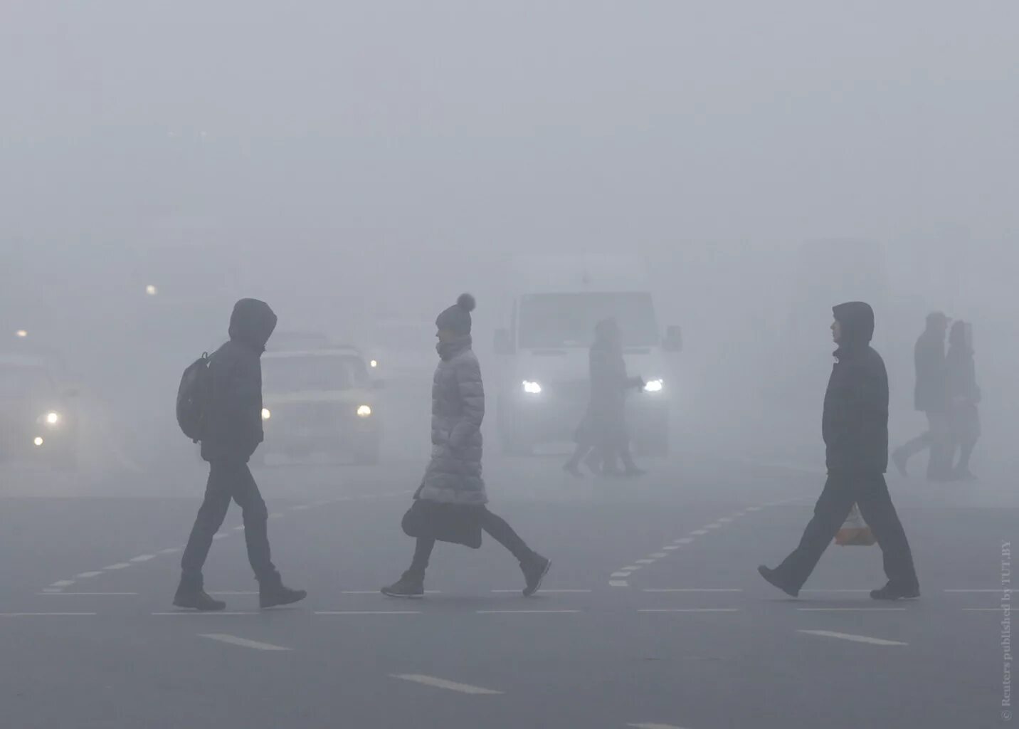 Чем опасен туман для человека. Туман опасность. Чем опасен туман для человека. Явления природы туман. Опасный туман.