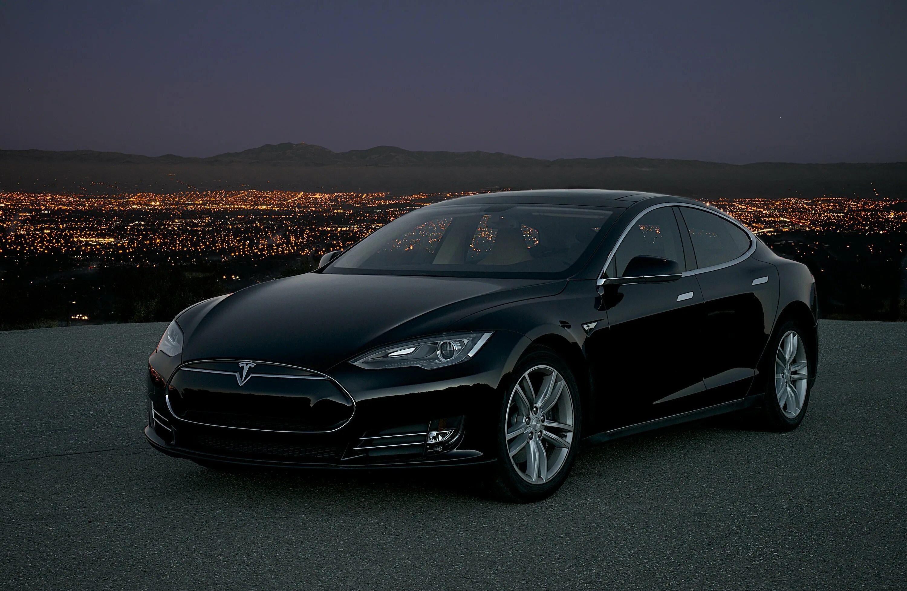 Машина Tesla model s. Тесла электрокар model s. Tesla model s черная. Tesla седан model s. Фото тесли