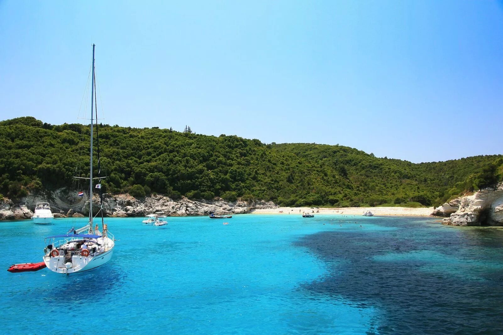 Яхта nautor swan 100. Sail island. 69f yacht. Отдых остров парус. Парусный катамаран шантарские острова.