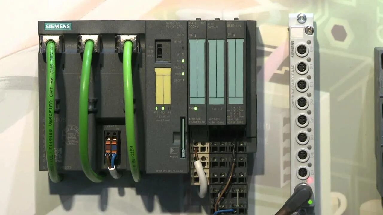 Cpu 1215c. Плк siemens s7-1200. контроллер сименс s7-1200. simatic cpu 1215c. siemens s7-1215c.