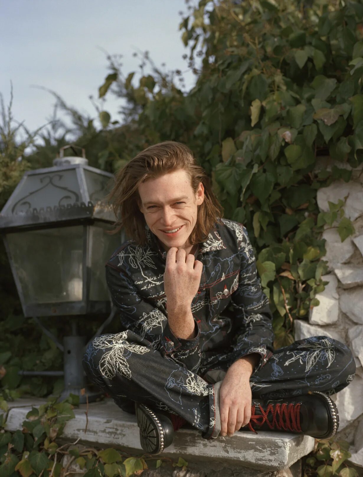 Caleb jones. Калеб лэндри джонс. калеб лэндри джонс caleb landry jones. калеб лэндри джонс 2025. калеб лэндри джонс 2025.