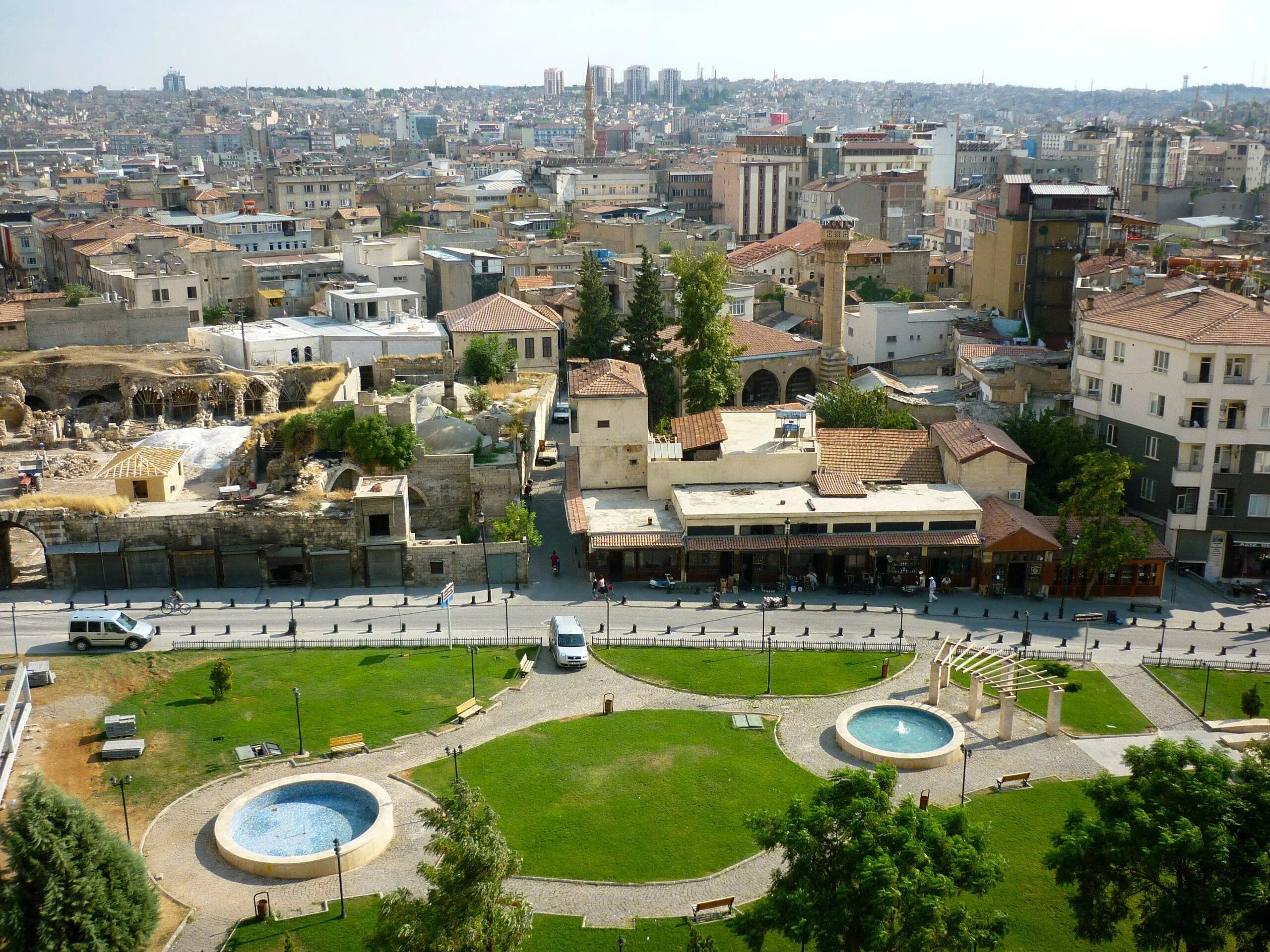 Антеп город в турции фото Gaziantep Kalesi çevresinde sessiz iftar YouTube