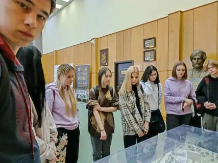 Студенты нашлись