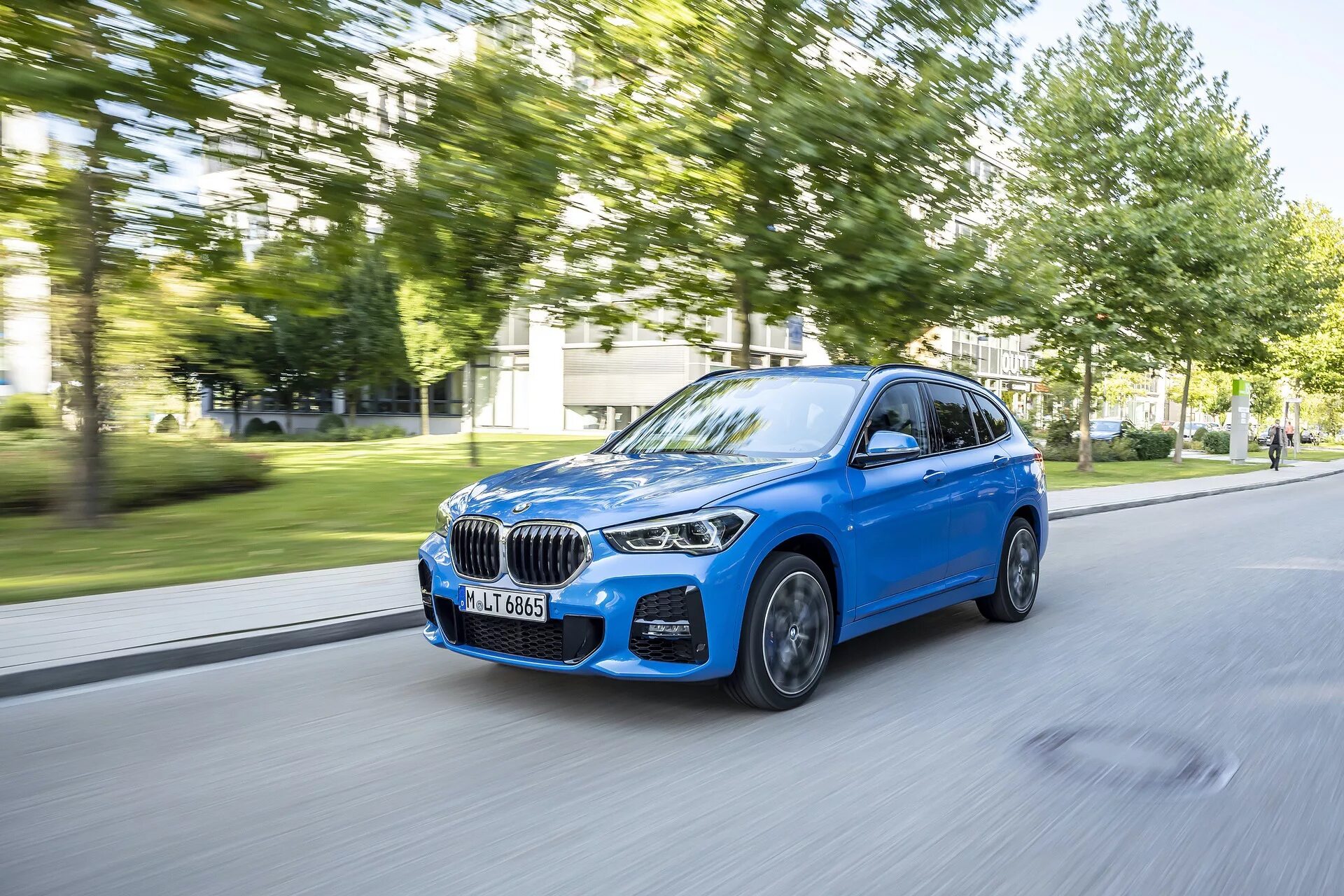 Bmw x1 m. BMW x1 f48 m Sport. BMW x1 m Sport 2021. BMW x1 2020 m Sport. BMW x1 xdrive25i.