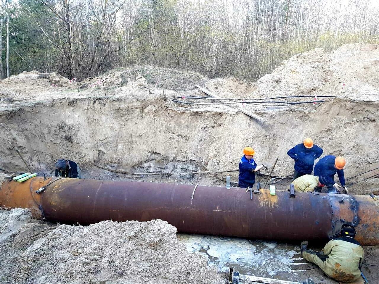 Когда дадут воду в воронеже сегодня. Когда дадут воду в воронеже сегодня. Прорыв трубы воронеж. Когда дадут воду в воронеже сегодня. Когда дадут воду в воронеже сегодня.