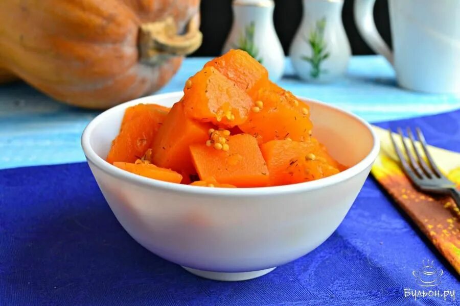 Тыква маринованная рецепты быстро и вкусно. Тыква в маринаде. маринованная тыква. маринованная тыква на зиму. квашеная тыква.