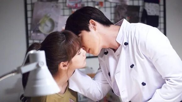 Аллергия дорама. Аллергия дорама. Аллергия дорама. Дорама: "растопи меня" (корея, 2019). Ли су-хёк дорамы.