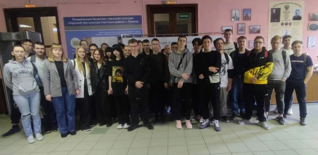 Колледжи брянска после 11 класса. Колледжи брянска. гбпоу брянский техникум профессиональных технологий и сферы услуг. шибинский техникум брянск.