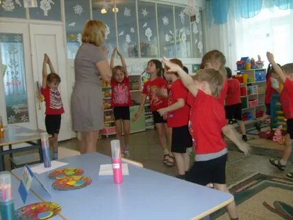 Утро в средней группе детского сада