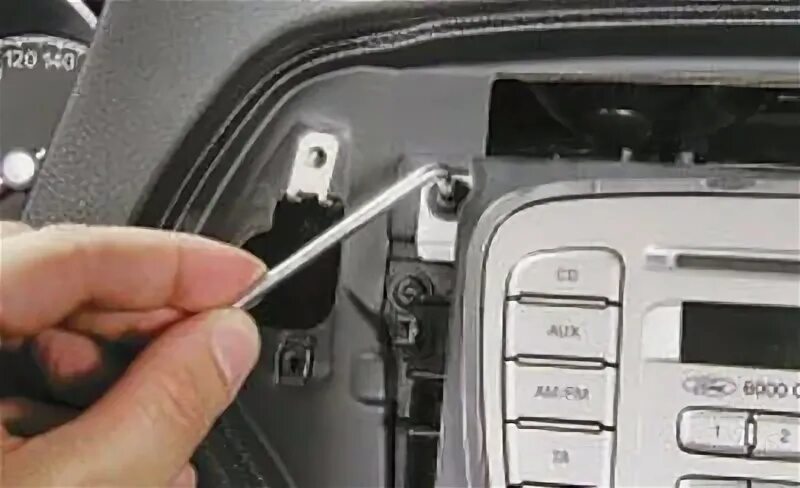 Замена магнитолы. Часть 2 - установка магнитолы - Ford Focus II Sedan, 1,8 л, 20