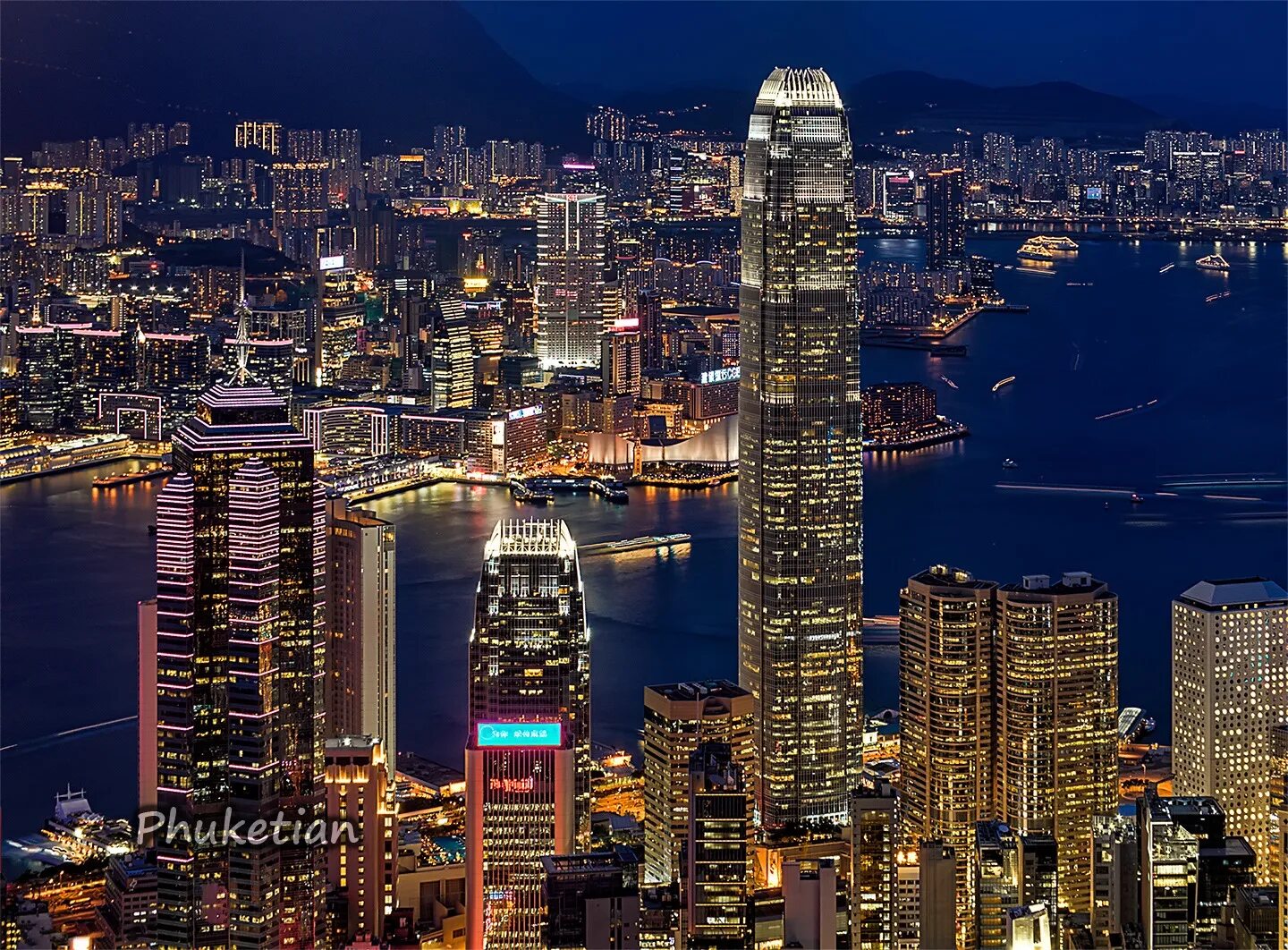 Кому принадлежит гонконг. Гонконг финансовый центр. Гонконг 2022 город. 2022 Гонконг ночной город. Гонконг Британская колония.