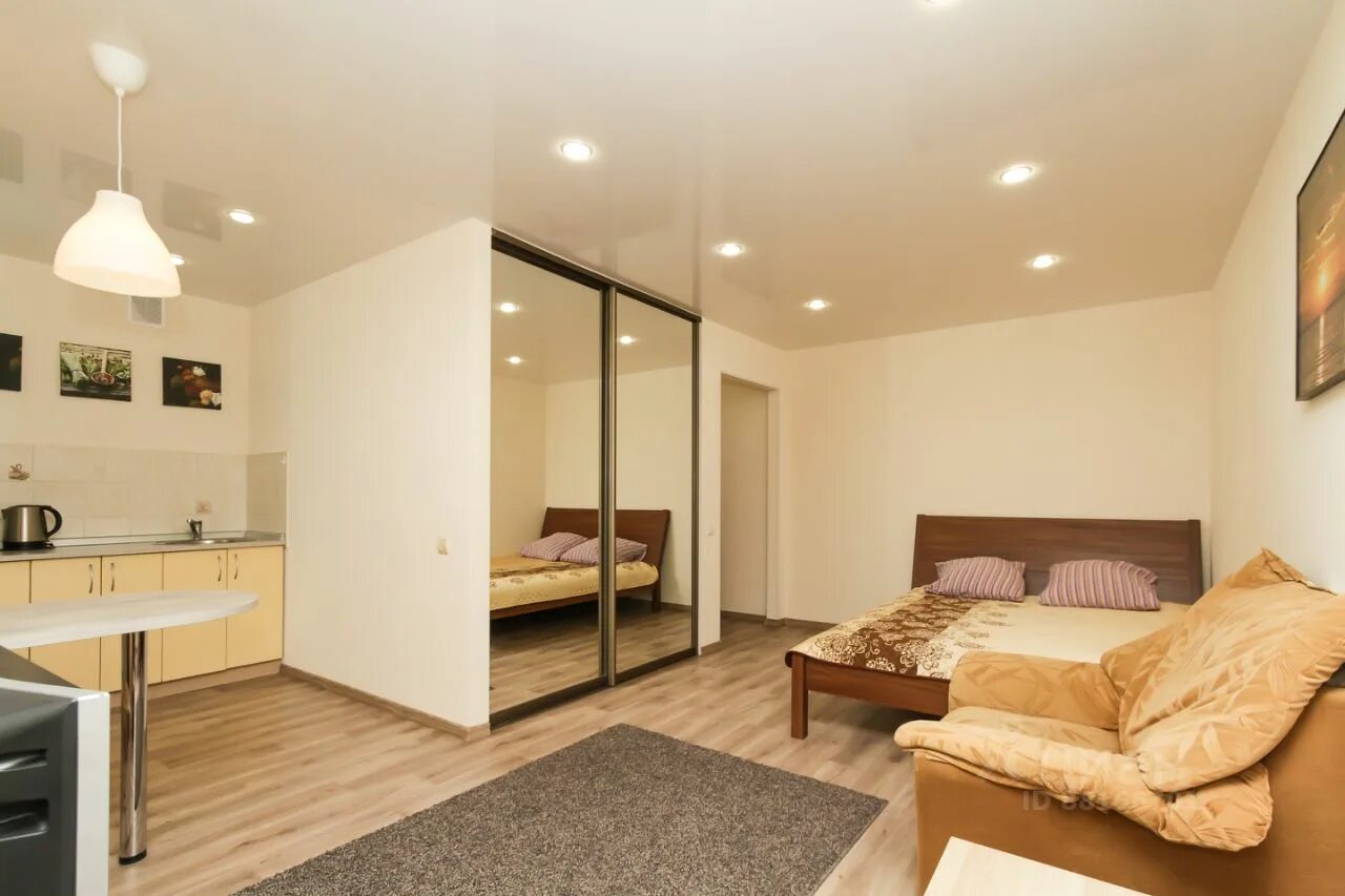 квартира студия на вторичном рынке. квартира студия большая новосибирск. сдача квартиры в аренду. съемная квартира однокомнатная. суточный квартира на блюхера 8.