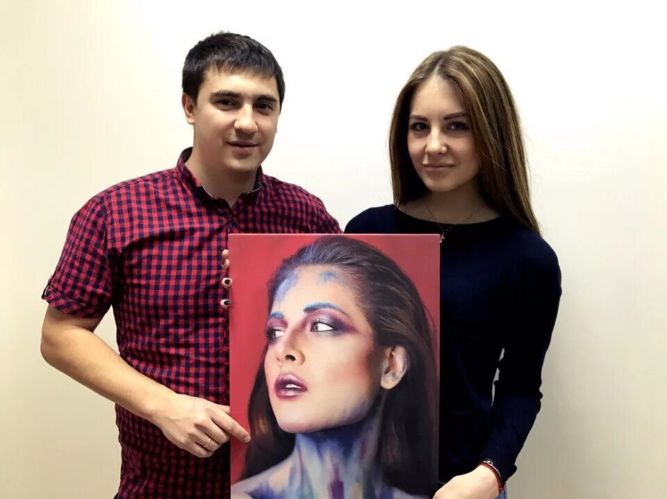 Печать на холсте барнаул. Печать на холсте барнаул. Печать портрета на холсте. Холст в подарок. Печать на холсте.