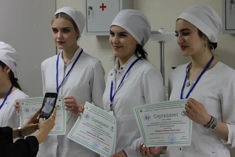 Базовый медицинский колледж номер приемной комиссии