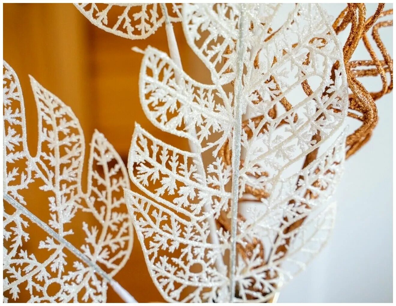 Ажурный лист. Ажурный лист. Ажурный лист. Ажурный лист. Трафарет резных листьев.