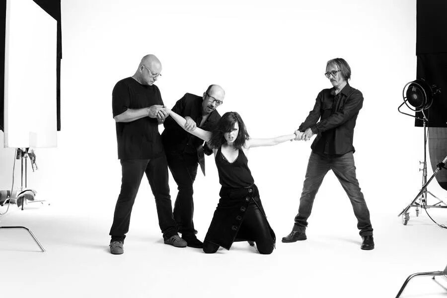 For you красивая надпись. Спешл фо ю. Garbage 2022 год группа. Спешл фо ю. For красивая надпись.