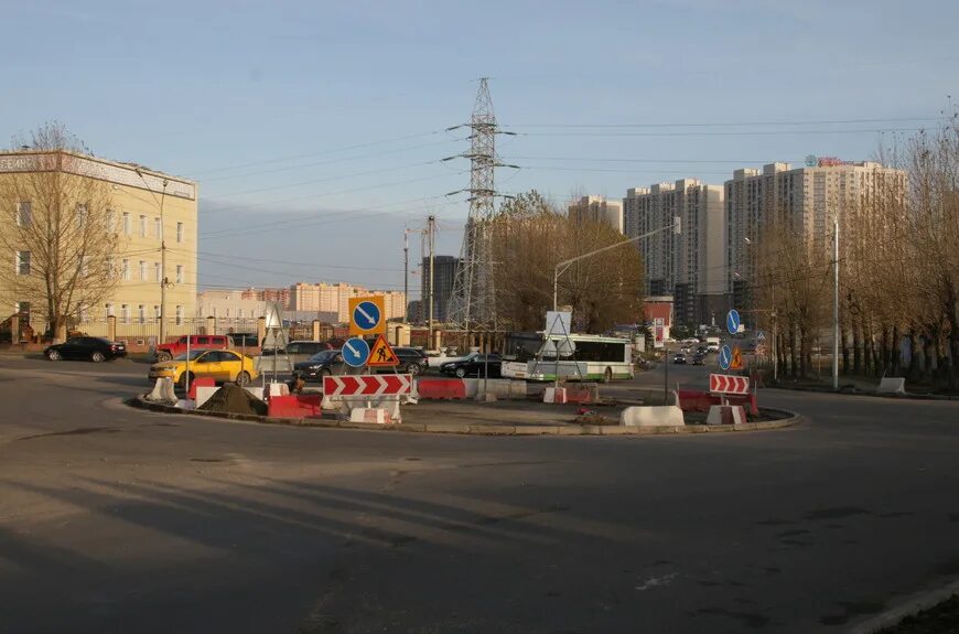аварийная дзержинский московская область. машины из города дзержинский. угрешская дзержинский карьер. дзержинский московская область стелла. дзержинский московская область река.