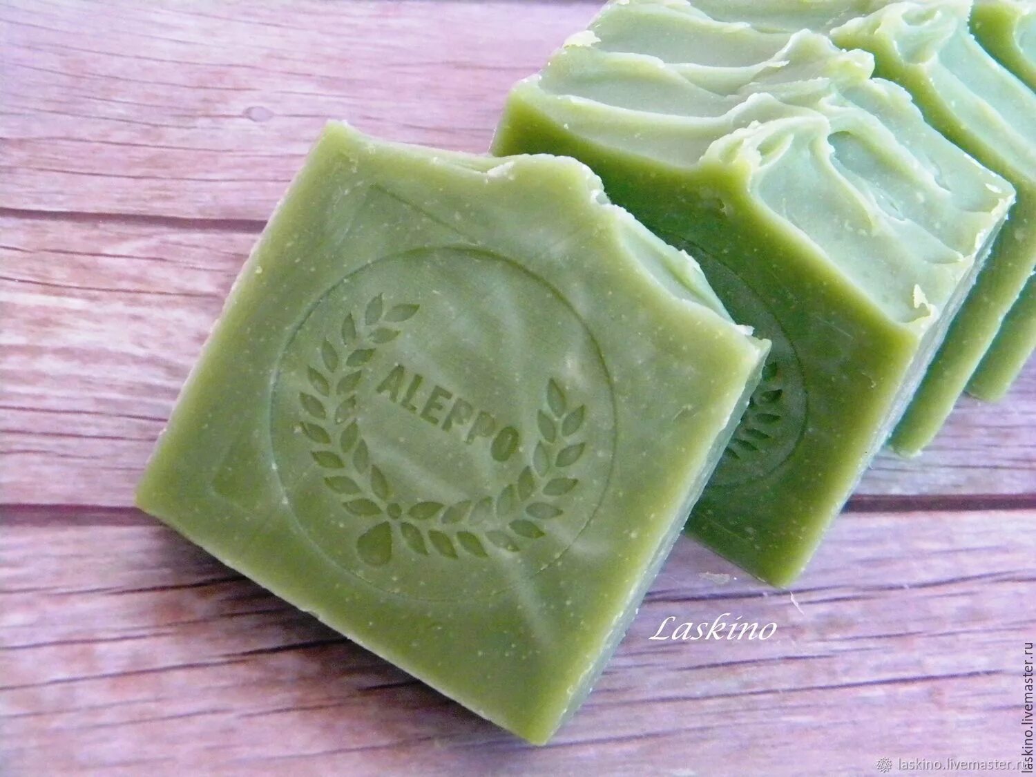 Мыло. Витаминное мыло. Мыло зеленого цвета. Зеленое хозяйственное мыло.