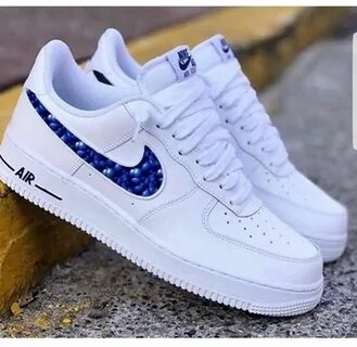 Модные кроссовки nike