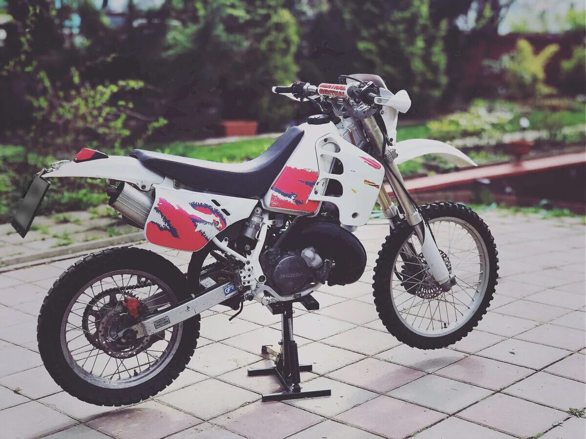 Honda crm 250. Honda crm250r-2. CRM 250r. Honda CRM mk1.