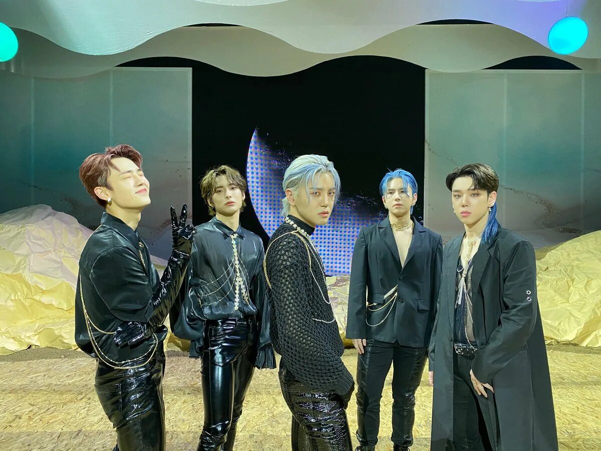 A c e higher. Ace higher. a.c.e higher.2025. ace siren dawn atlantis.