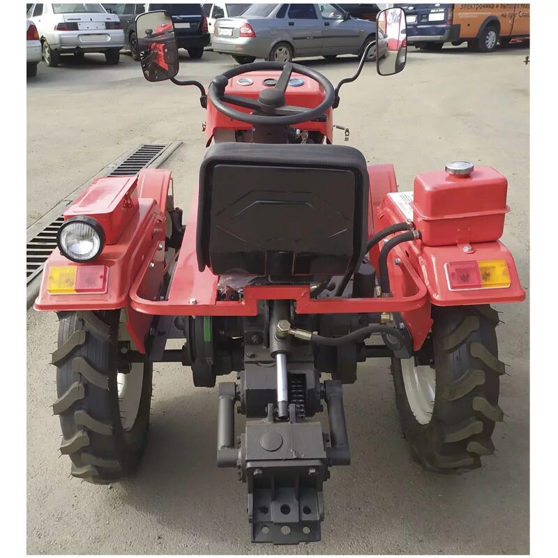 Минитрактор уралец русич. Минитрактор русич плуг. Плуг двухкорпусный pe 220 weifang. Плуг трехкорпусной 1l-320. Плуг на русич т15.